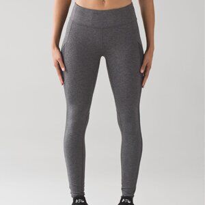 Lululemon Speed Tight V - Size 8